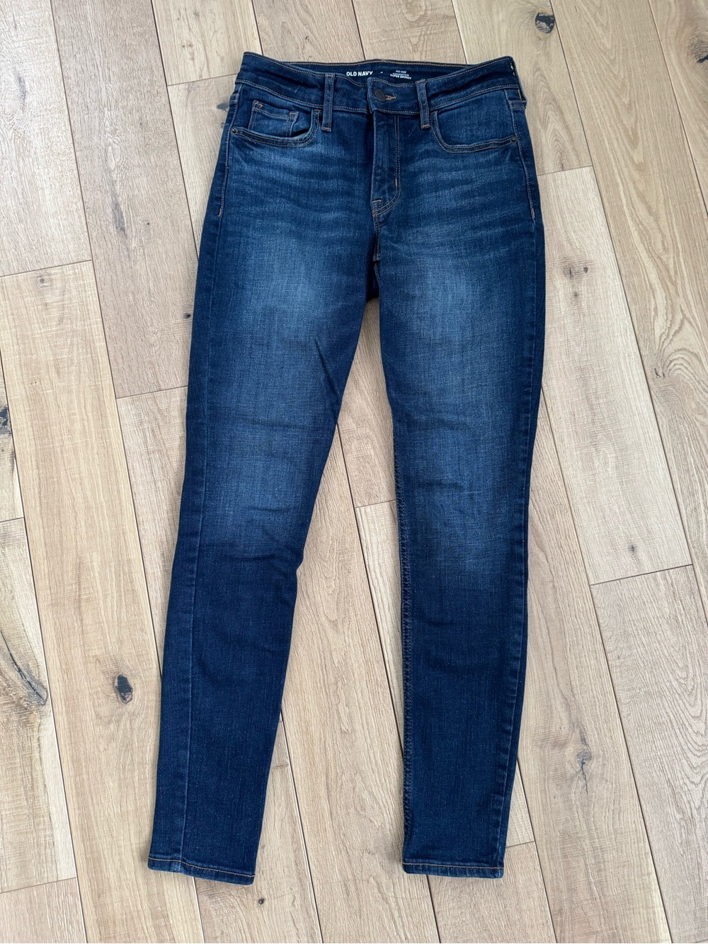Old Navy Women's Dark Wash Skinny Jeans - Deep Blue